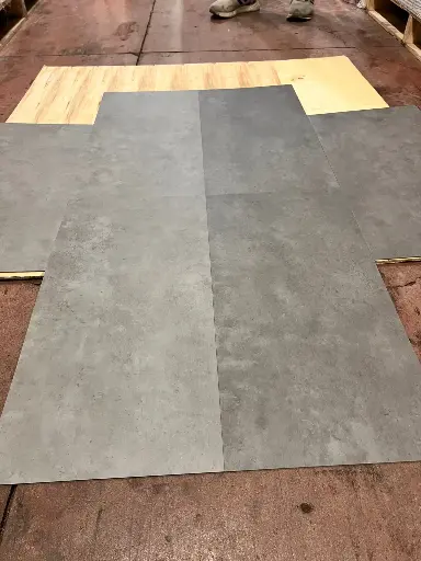 LVT
